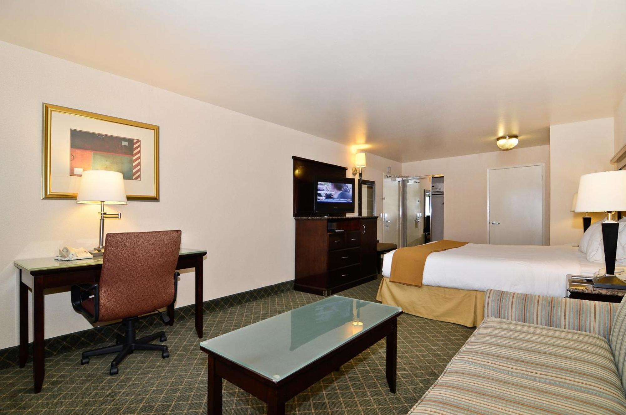 Holiday Inn Express Mira Mesa San Diego, an IHG Hotel Bagian luar foto