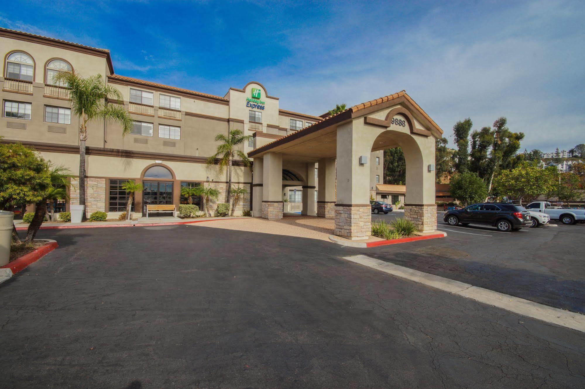 Holiday Inn Express Mira Mesa San Diego, an IHG Hotel Bagian luar foto